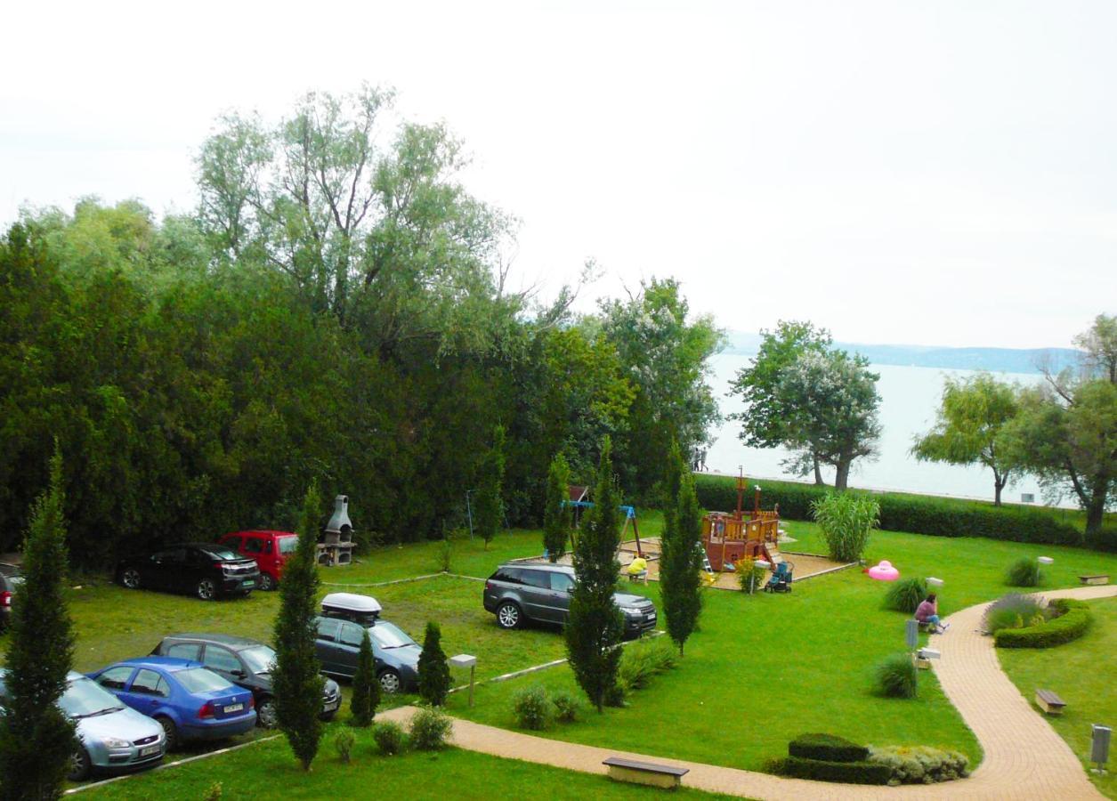 Vízparti SAS Apartman Siófok Exterior foto